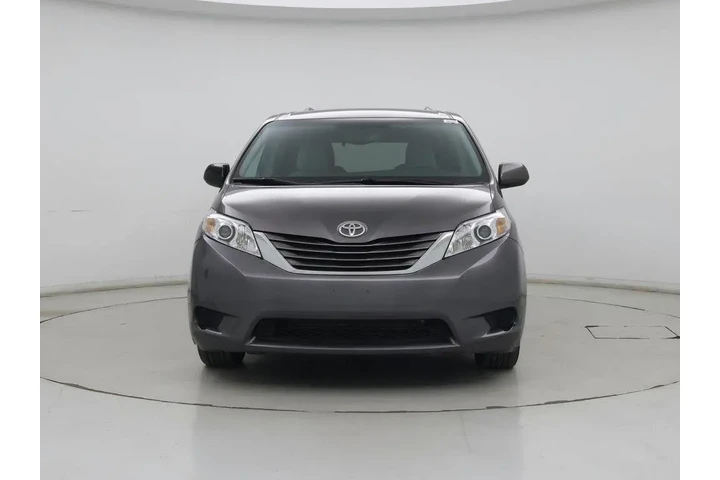 $23998 : Toyota Sienna 2017 AWD LE 7- image 5