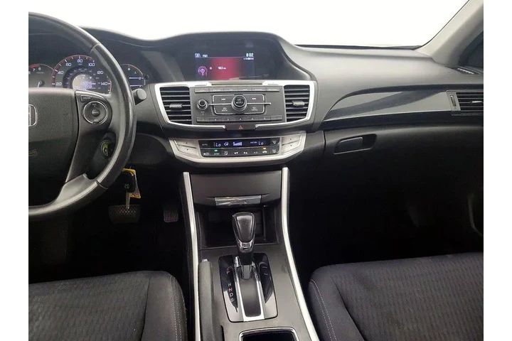 $17998 : Honda Accord 2015 Sport 4dr image 9