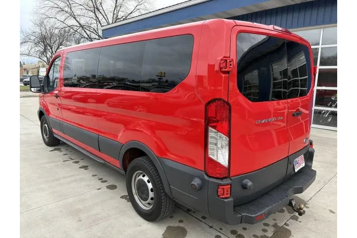 $27990 : 2018 Transit 350 XL image 9