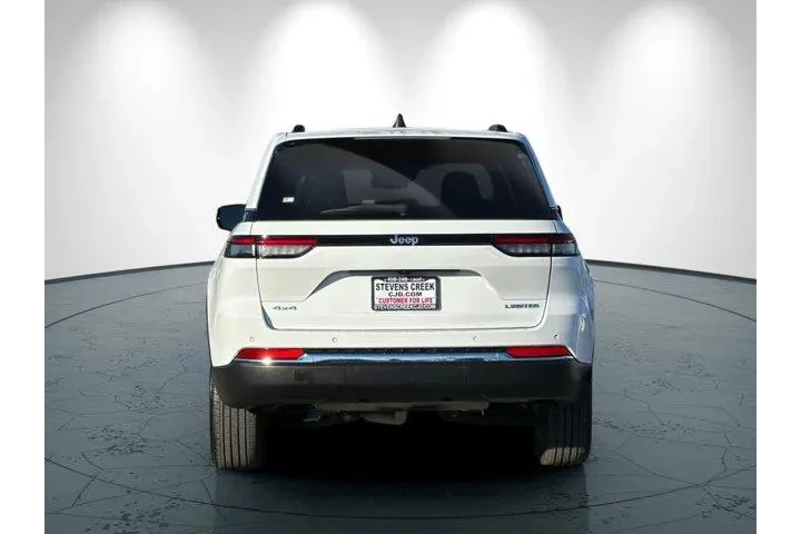 $29498 : Jeep Grand Cherokee 2023 4x4 image 5