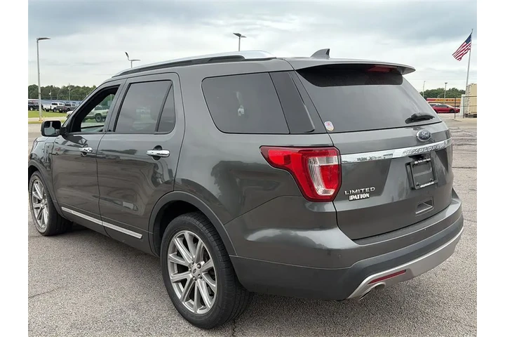 $17941 : Ford Explorer 2017 Limited 4 image 2