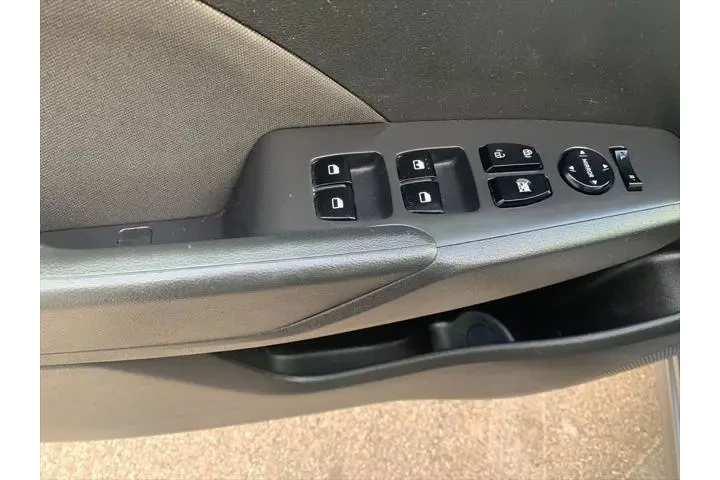 $11976 : Hyundai ACCENT 2021 SE 4dr S image 9