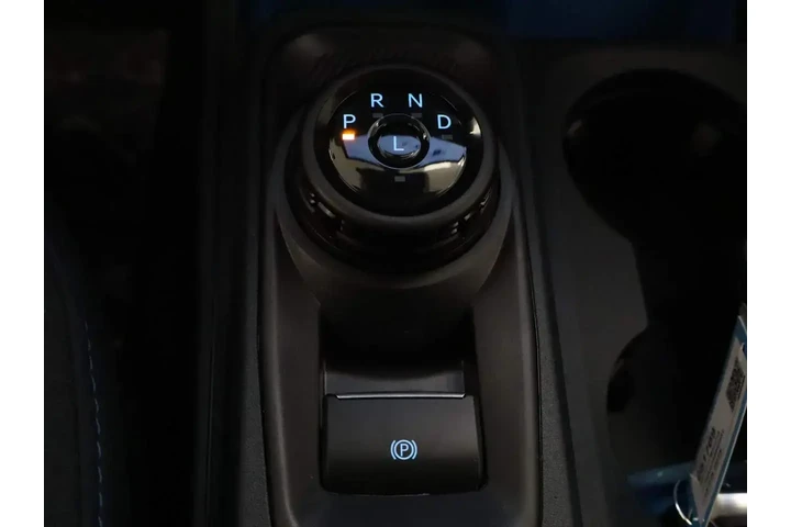 $30995 : Ford Maverick 2025 AWD XLT 4 image 8