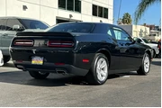 $19888 : Dodge Challenger 2023 SXT 2d thumbnail