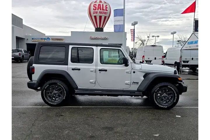 $31973 : Jeep Wrangler 2024 4x4 Sport image 8