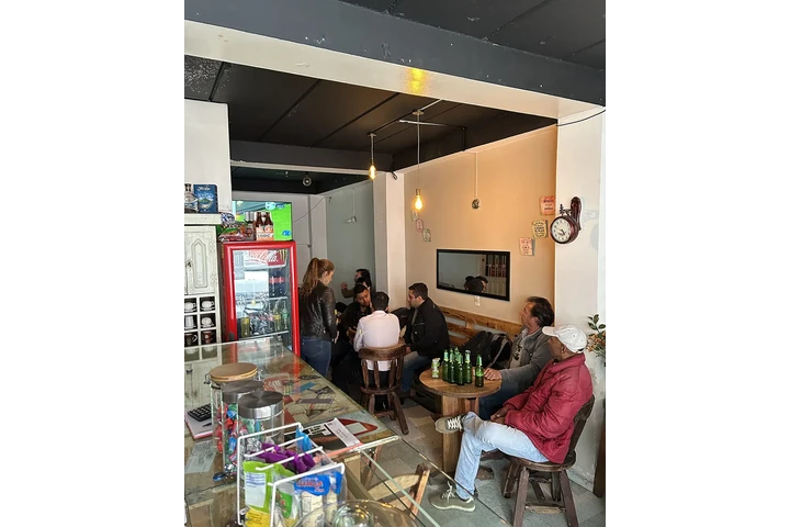 Este es tu negocio: Café Bar image 8