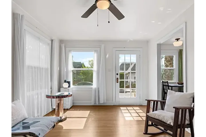 $800 : PROPERTY FOR RENTALS image 1