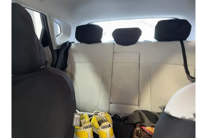 $19891 : Hyundai KONA 2024 SE 4dr Cro image 2