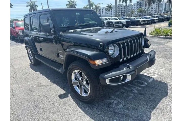 $26997 : Jeep Wrangler Unlimited 2021 image 1