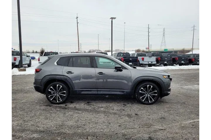 $31943 : Mazda CX-50 2023 AWD 2.5 Tur image 2