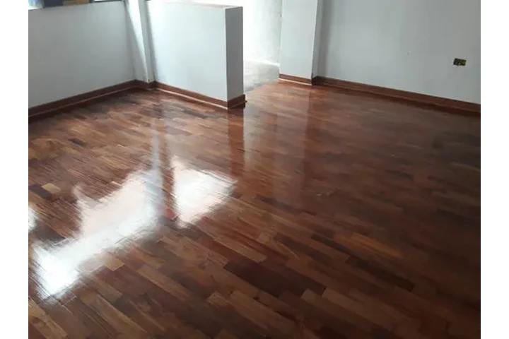 Parquet Mantenimiento image 4