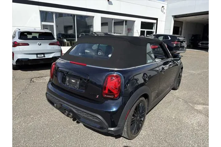 $31993 : MINI Convertible 2024 Cooper image 3