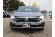 $15477 : Volkswagen Jetta 2024 S 4dr thumbnail