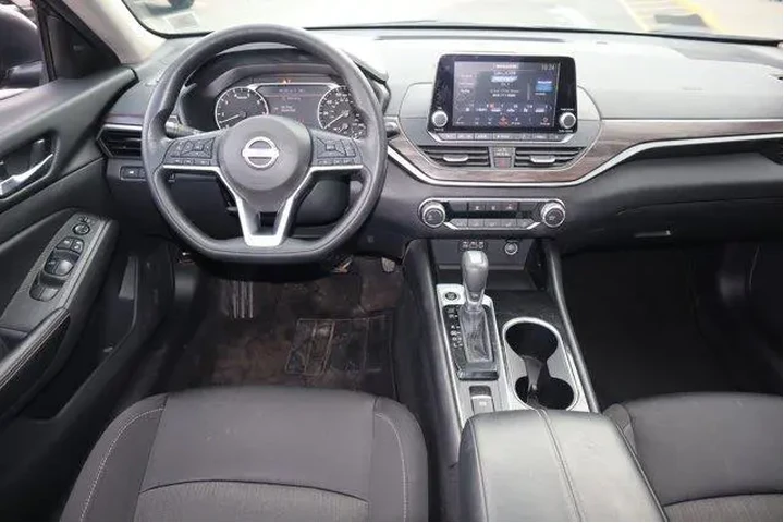 $20781 : Nissan Altima 2024 AWD 2.5 S image 10