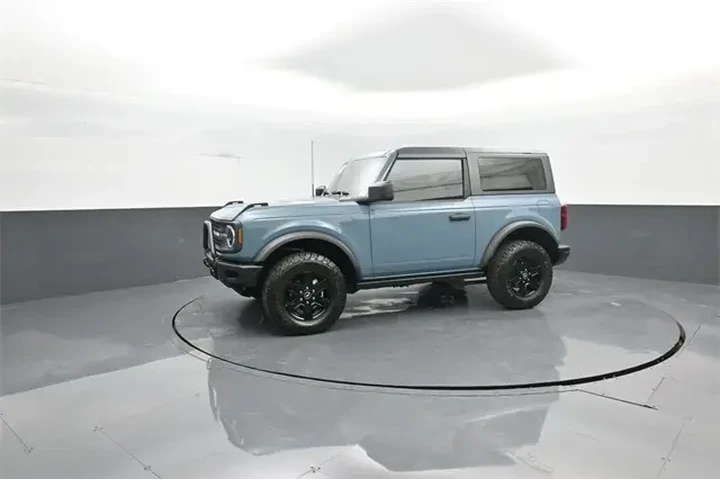 $38251 : Ford Bronco 2022 4x4 Black D image 4