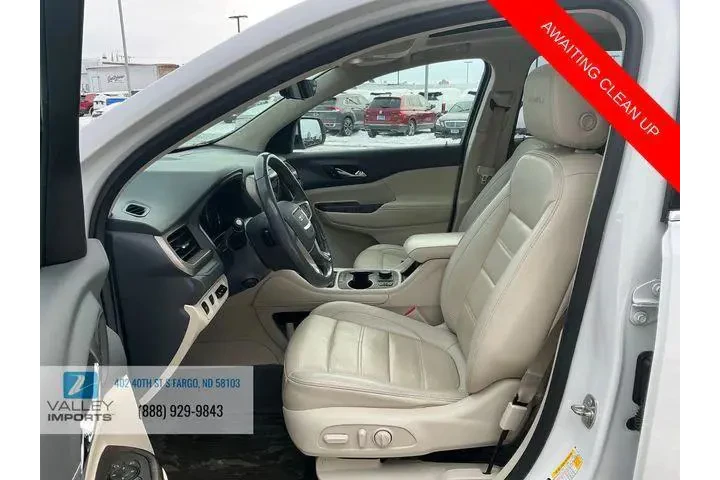 $30747 : GMC Acadia 2021 4x4 Denali 4 image 7