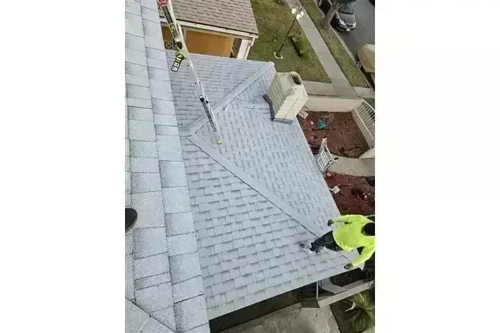🏚️ ENDING ROOFING 🏚️ image 2