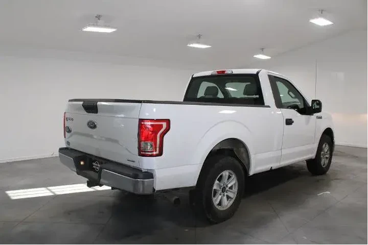$13598 : Ford F-150 2016 4x2 XL 2dr R image 9