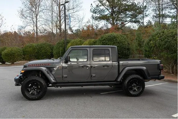 $39999 : Jeep Gladiator 2023 4x4 Moja image 5