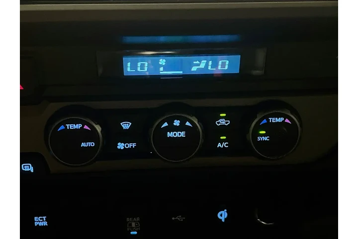 $34909 : Toyota Tacoma 2022 4x4 TRD O image 8