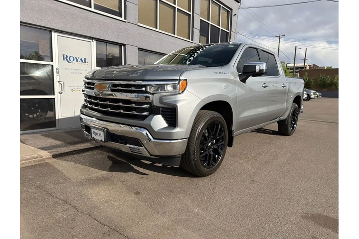 $35995 : 2024 Silverado 1500 4WD Crew image 2