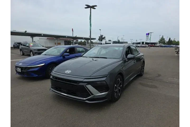 $23900 : Hyundai SONATA 2025 SEL 4dr image 3