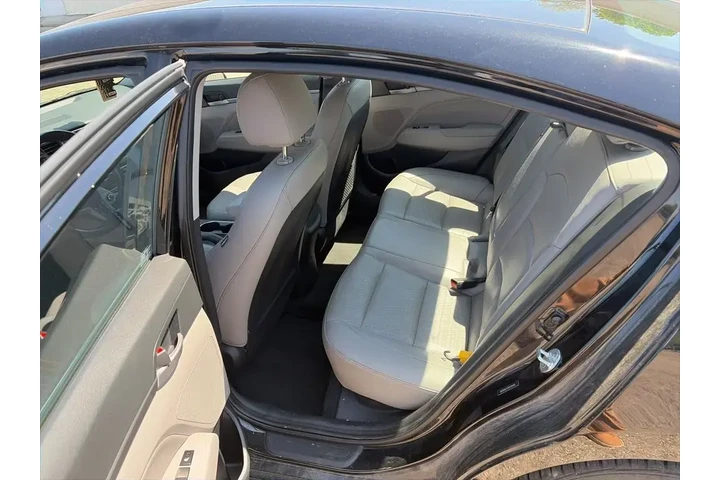 $11199 : Hyundai ELANTRA 2017 SE 4dr image 4