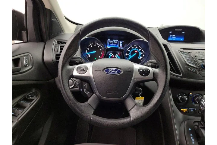 $13998 : Ford Escape 2016 S 4dr SUV image 10