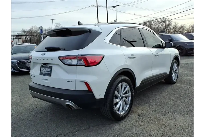 $20995 : Ford Escape 2022 AWD Titaniu image 7