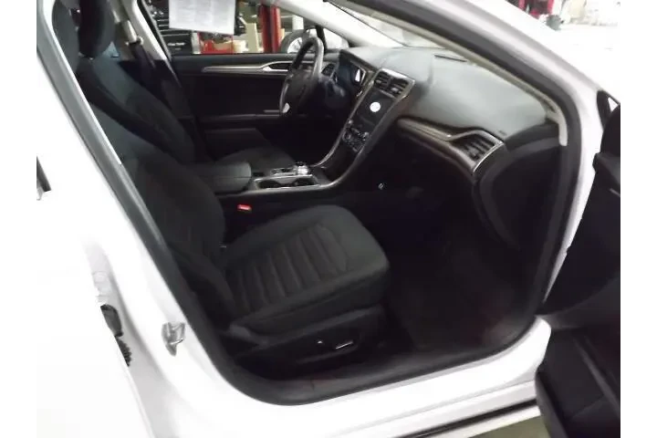 $11985 : Ford Fusion 2019 AWD SE 4dr image 8