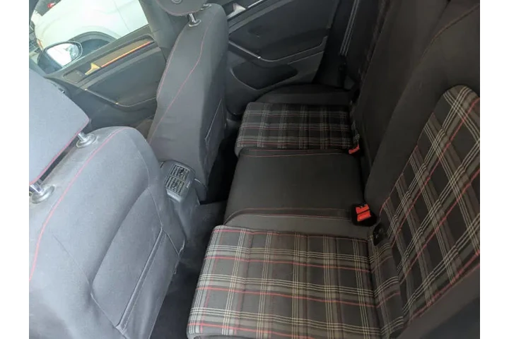 $11990 : 2015 Golf GTI S image 8