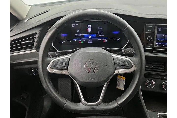$22998 : Volkswagen Jetta 2024 S 4dr image 10