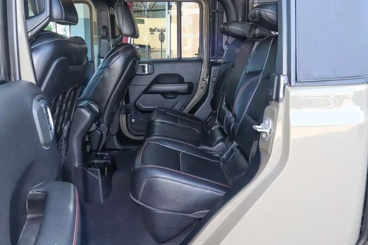 $30488 : 2020 Gladiator Rubicon 4x4 image 8