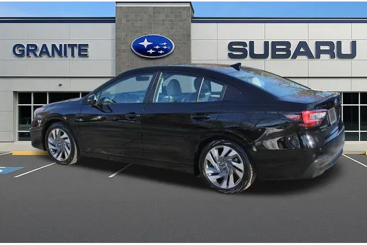$32571 : Subaru Legacy 2025 AWD Limit image 8