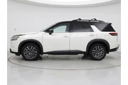 $35998 : Nissan Pathfinder 2024 SL 4d thumbnail