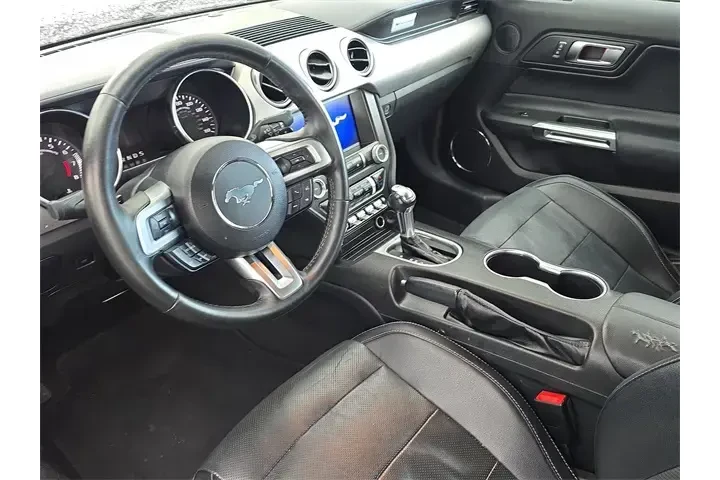 $15990 : Ford Mustang 2019 EcoBoost P image 10