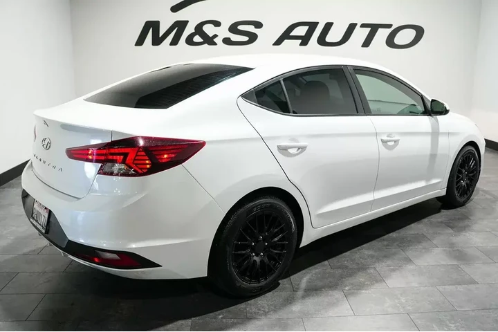 $12828 : 2019 Elantra image 5