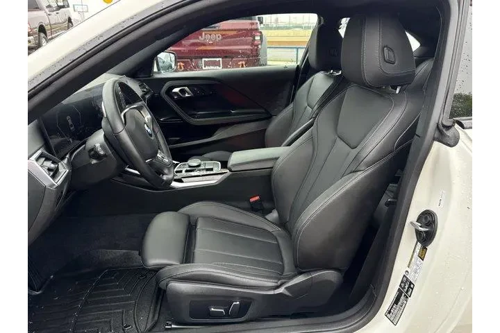 $37992 : BMW 2 Series 2024 AWD 230i x image 10
