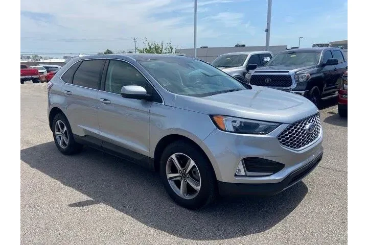 $29276 : Ford Edge 2023 AWD SEL 4dr C image 2