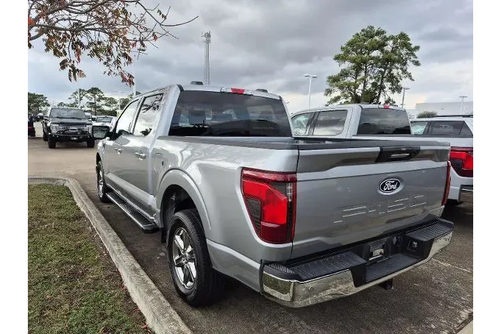 $38981 : Ford F-150 2024 4x2 XLT 4dr image 4