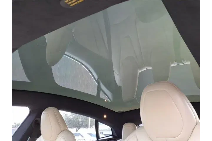 $31900 : Tesla Model S 2020 AWD Long image 10