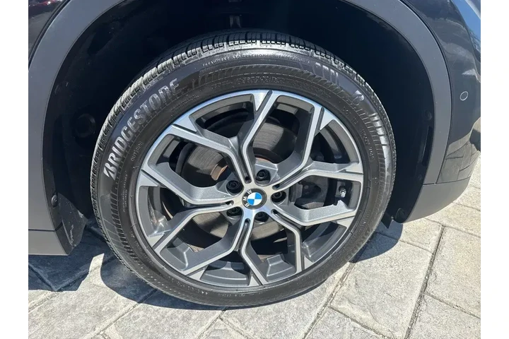 $18888 : BMW X1 2020 AWD xDrive28i 4d image 4