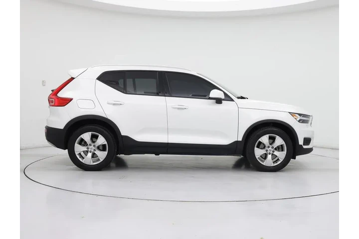 $23998 : Volvo XC40 2022 AWD T5 Momen image 7