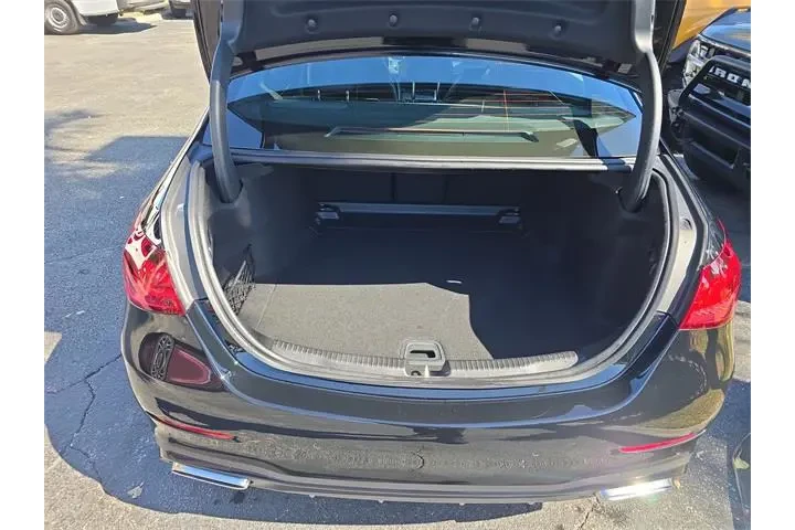 $39990 : Mercedes-Benz C-Class 2025 C image 9