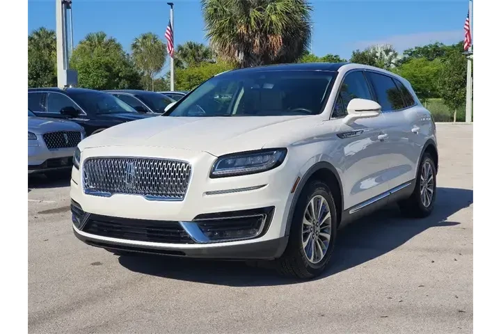 $17990 : Lincoln Nautilus 2019 Select image 3