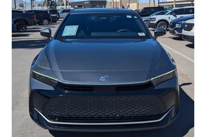 $34999 : Toyota Crown 2024 AWD XLE 4d image 6