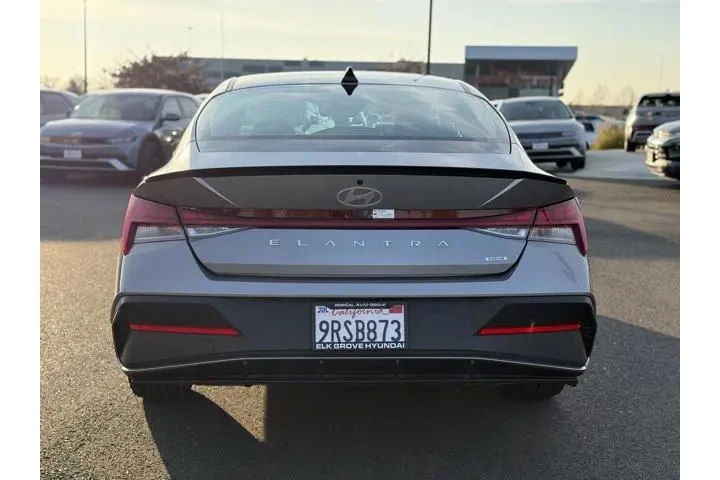 $23222 : Hyundai ELANTRA Hybrid 2025 image 8