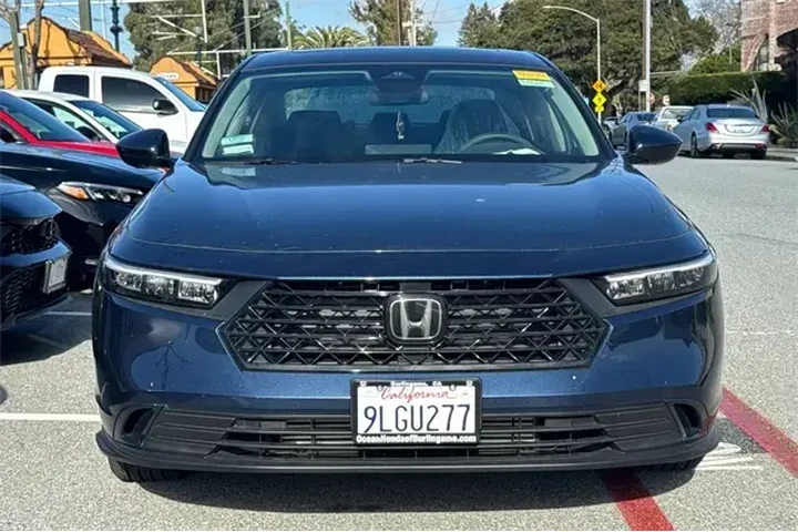 $26999 : Honda Accord 2024 EX 4dr Sed image 5