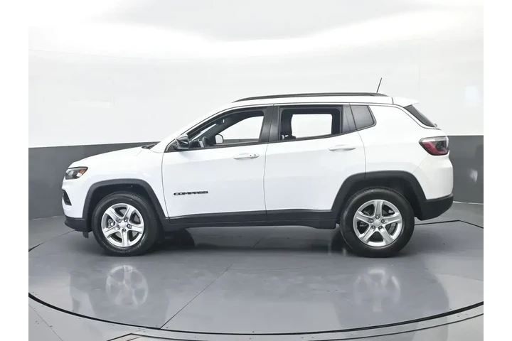 $19000 : Jeep Compass 2023 4x4 Latitu image 3