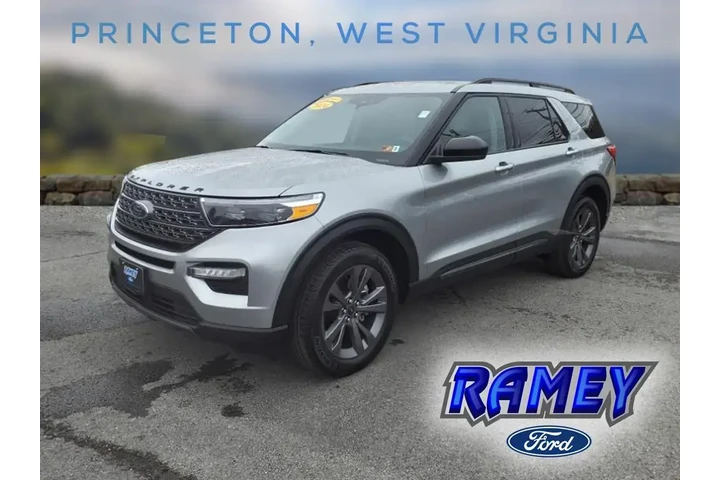 $37990 : Ford Explorer 2024 AWD XLT 4 image 1